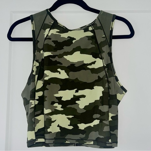 Lululemon Sculpt Cropped Tank - Picture 3 of 4